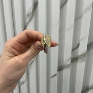 women rings 10k Size 7