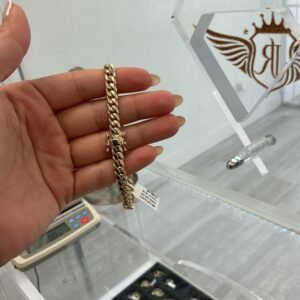 CUBAN LINK CUBAN LINK 10k Size 7.1mm 8'' Weight 28.1g