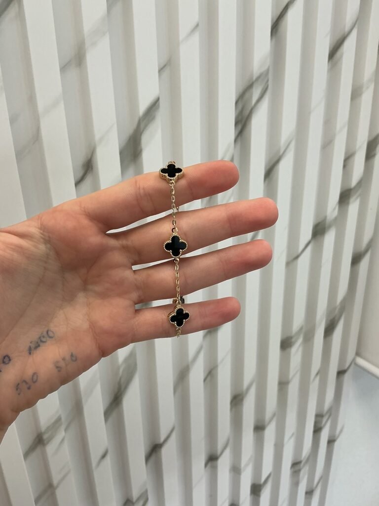 woman brazalet flowers 10k Size 7