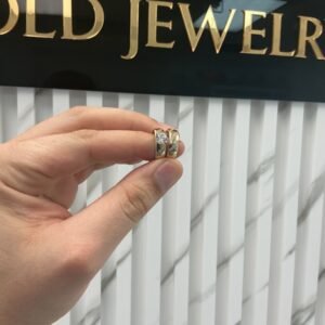 women rings 10k Size 5.5