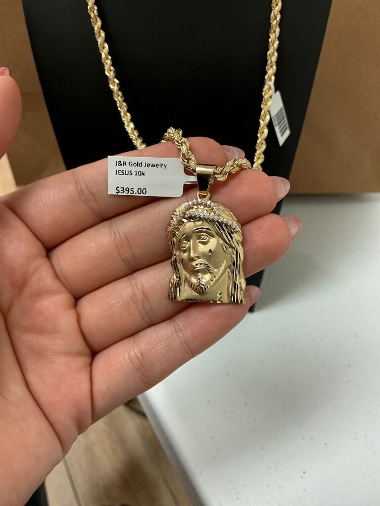 pendant JESUS 10k